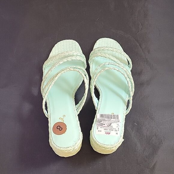 BRAND NEW QUPID MINT STRAPPY SANDAL - Picture 7 of 16